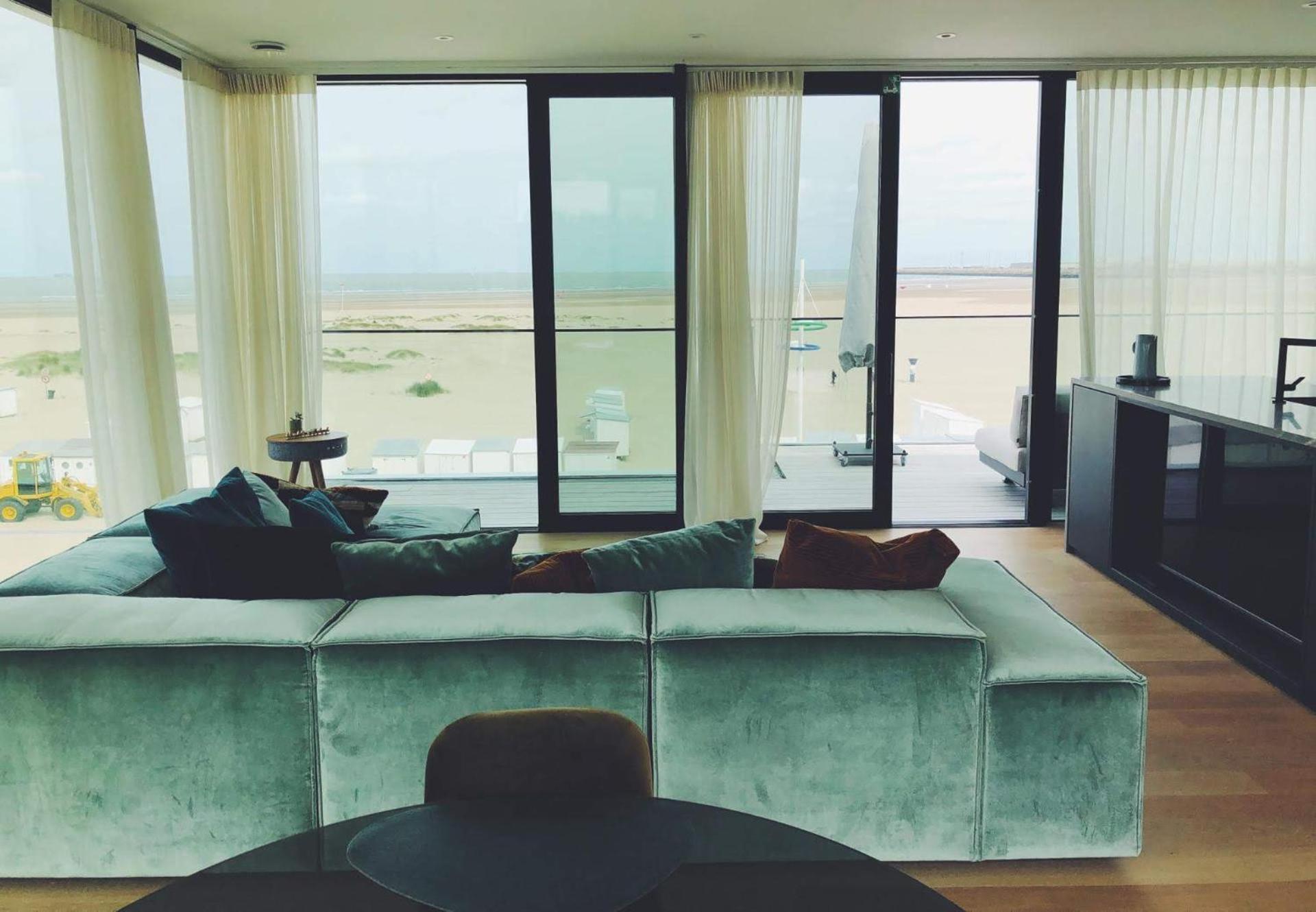 Appartement Penthouse La Naturale Zeezicht